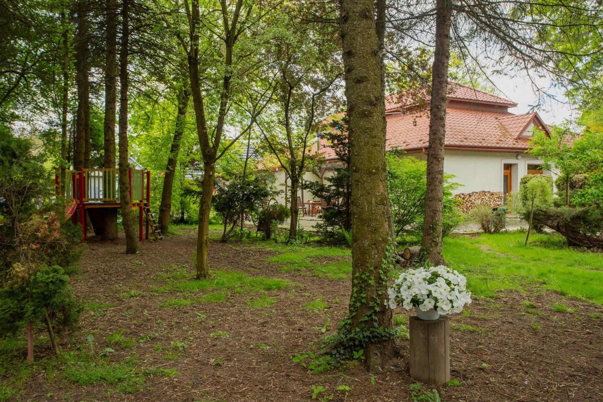 Noclegi Pod Debem U Jakuba Niepołomice Kültér fotó